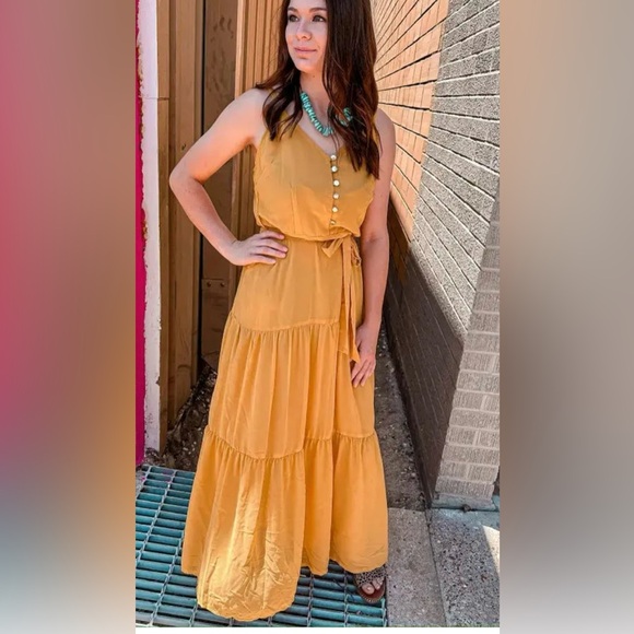 Mustard maxi dress lined women size L NWT - Picture 2 of 4